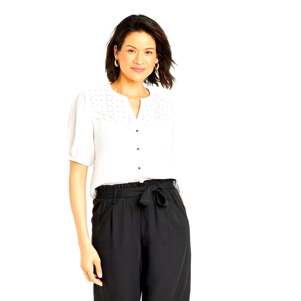 Knox Rose Ivory Button Front Eyelet Bodice Short Sleeve Blouse. Sz L. NWT